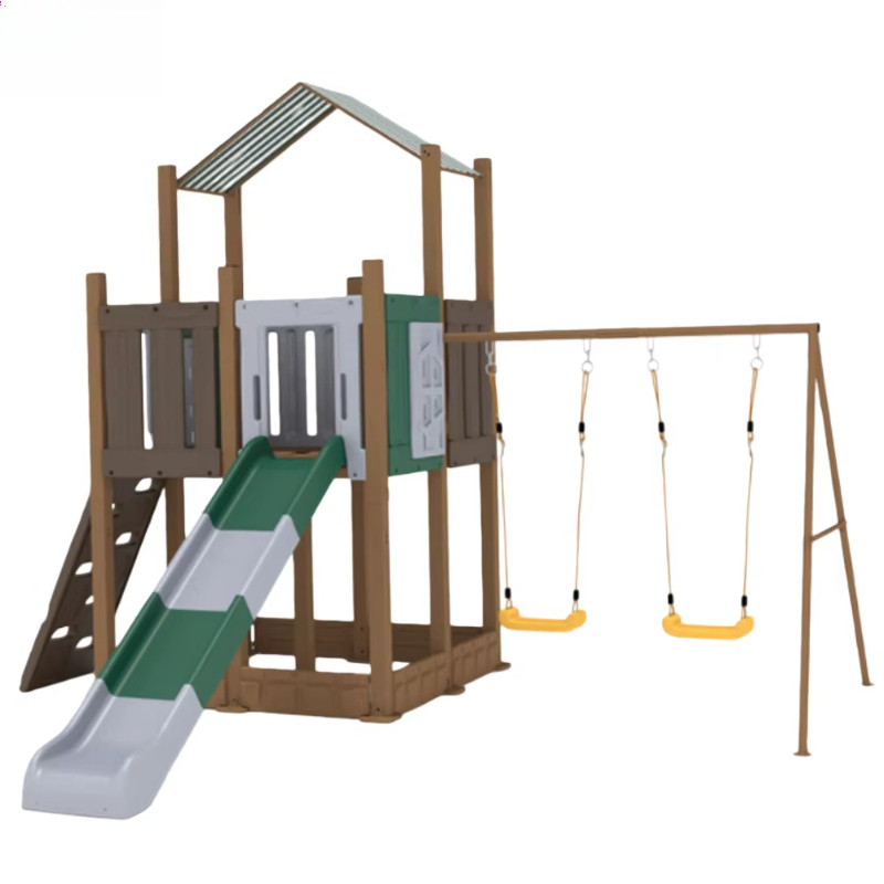 Outdoor Adventure Course - Corso di avventure nel parco Attrezzatura